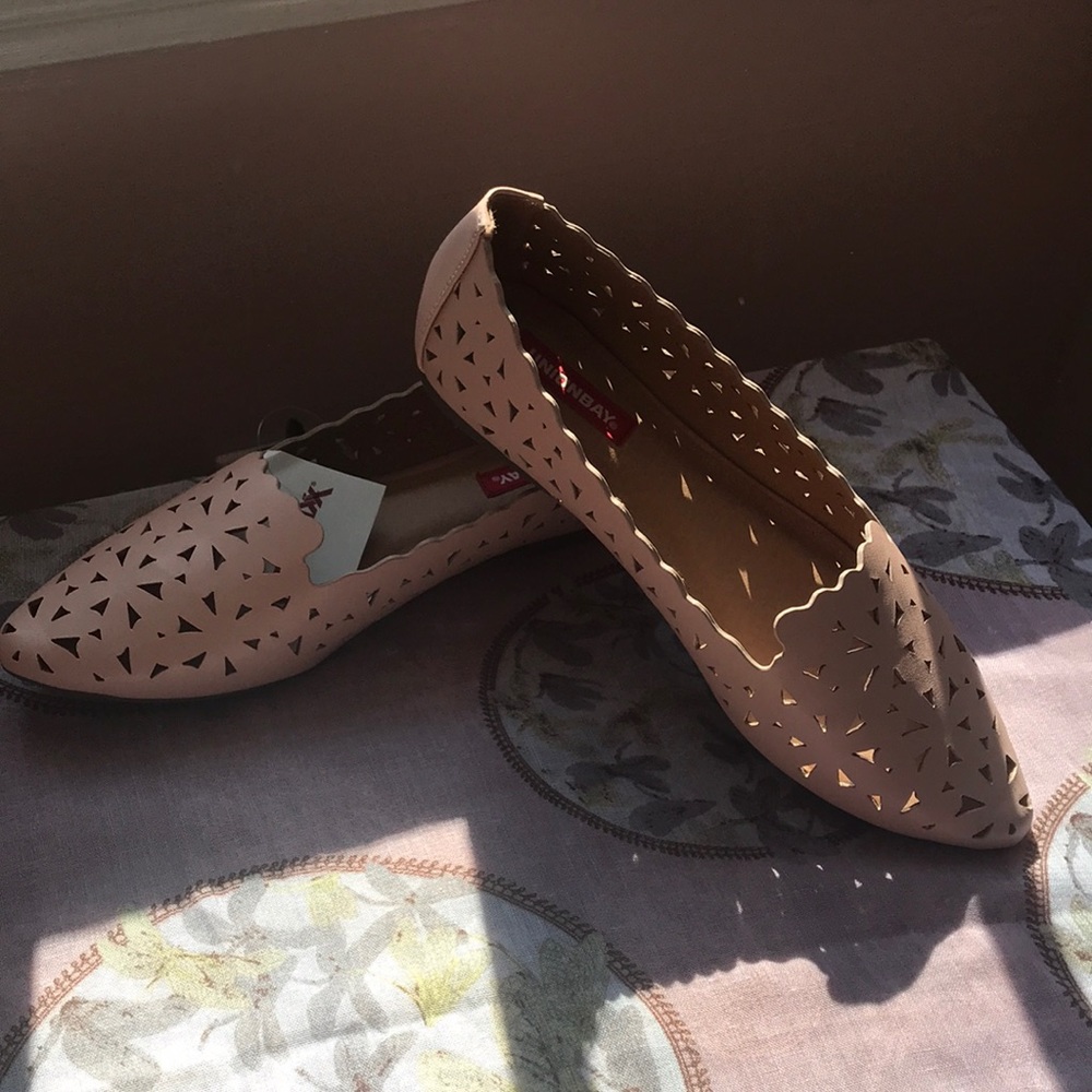 SPRING PINK FLATS/LOAFERS NWT